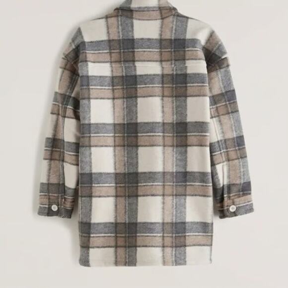 Abercrombie & Fitch Oversized Cozy Shirt Jacket - M - Picture 2 of 3
